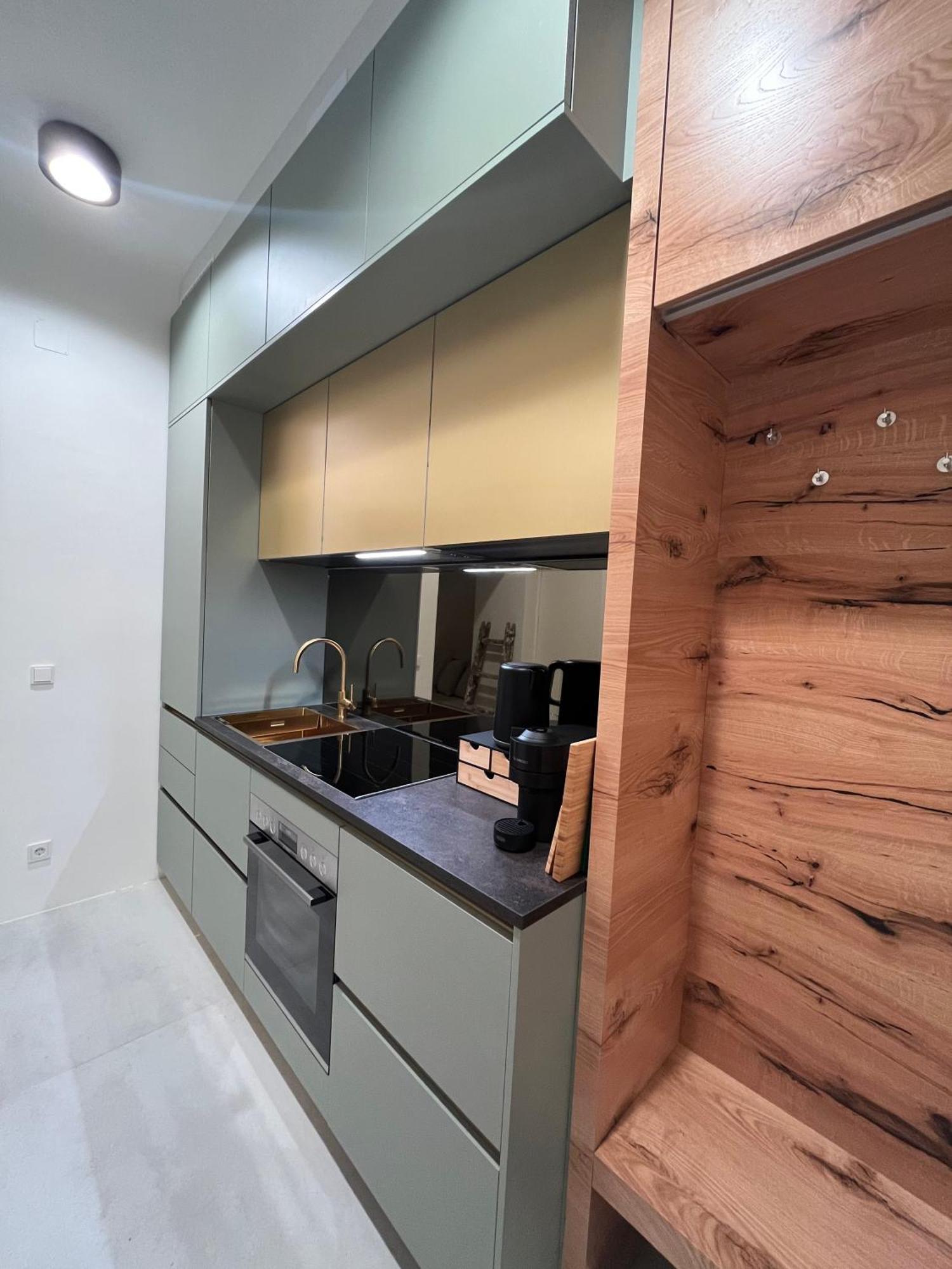 Luxurious One Room Apartment Near Schoenbrunn Palace Wien Ngoại thất bức ảnh